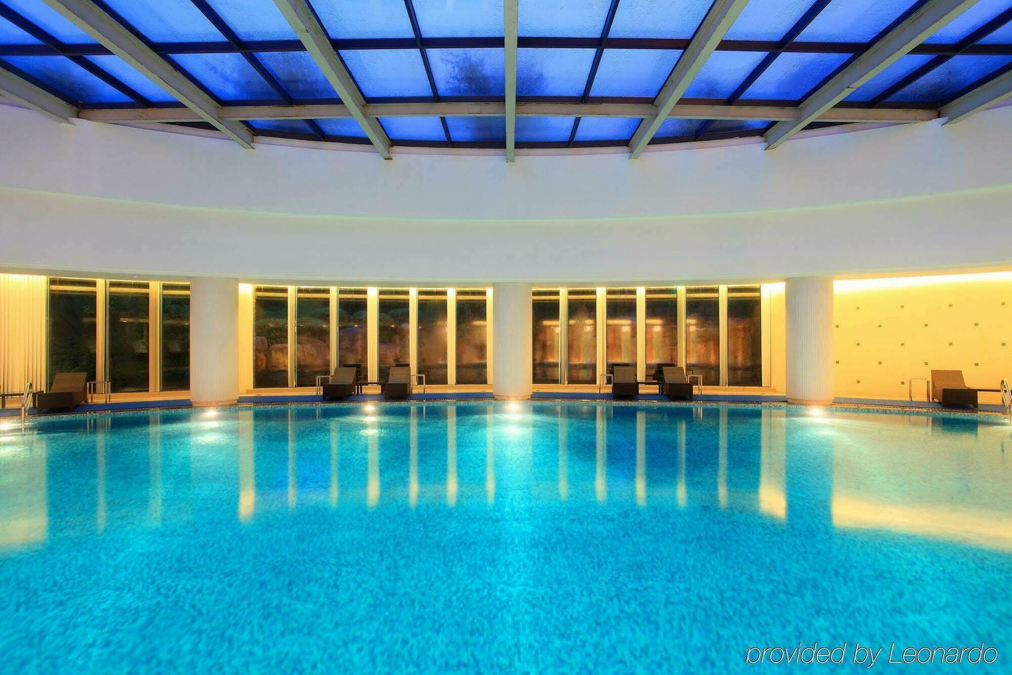 Sheraton Zhoushan Hotel Exterior photo